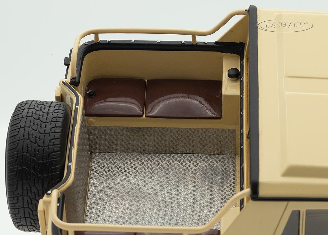 Lamborghini LM002 1987 - sandbeige