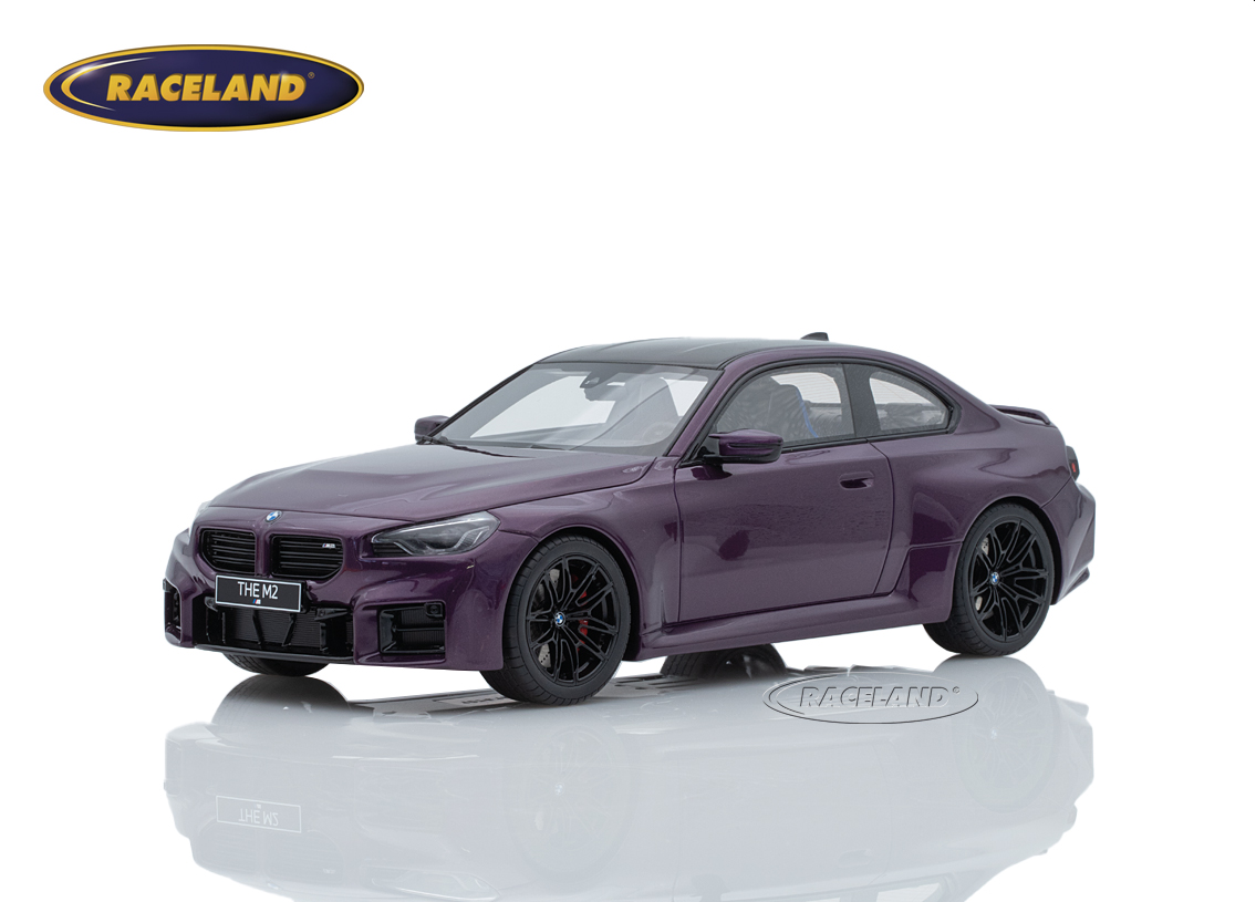 BMW M2 2023 - lila
