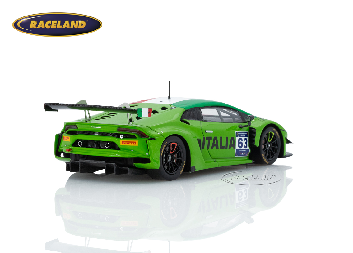 Lamborghini Huracan GT3 EVO Team Italy 2° FIA Motorsport Games Sprint Cup 2022